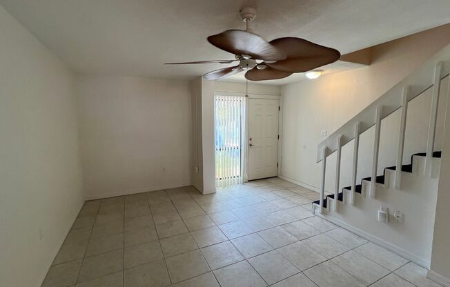 2 beds, 2.5 baths, $1,600