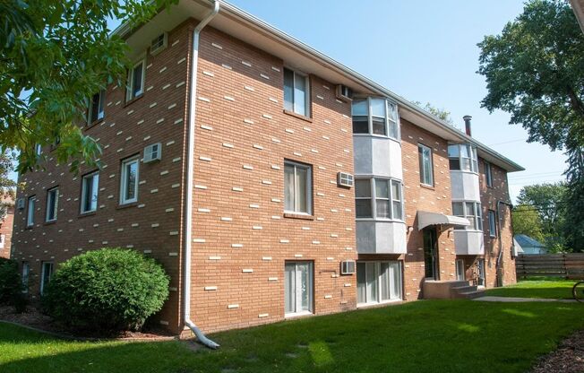 South Pleasant Apartments