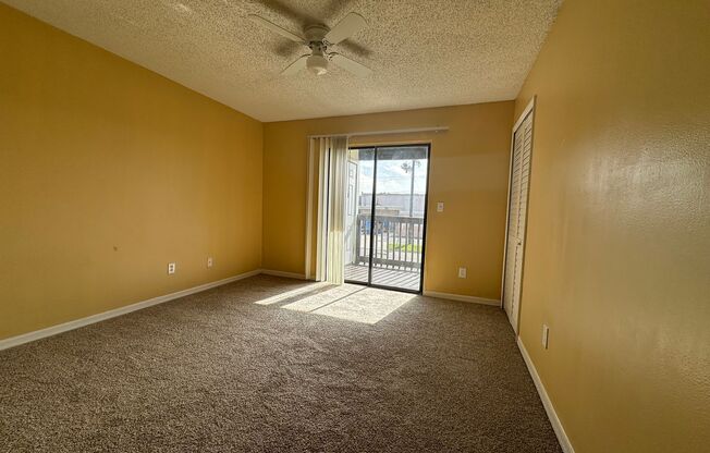 2 beds, 2 baths, 800 sqft, $1,450, Unit B13