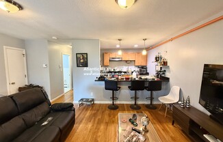 520 Main St # 5