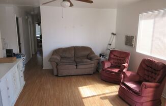 3 beds, 2 baths, $1,195