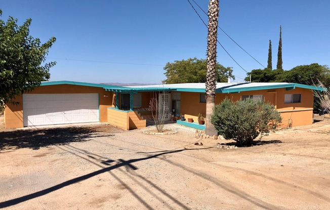 COMING SOON Awesome Mid Century Home in Joshua Tree with exposed beams