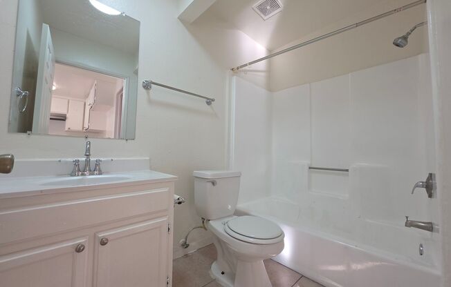 1815 5TH APTS