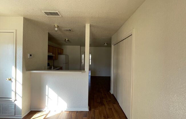 3 beds, 2 baths, 1,199 sqft, $950, Unit Apt A