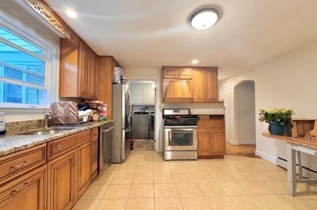 1247 TRAPELO RD