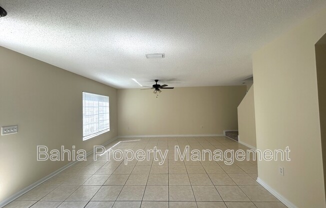 7326 E BANK DR
