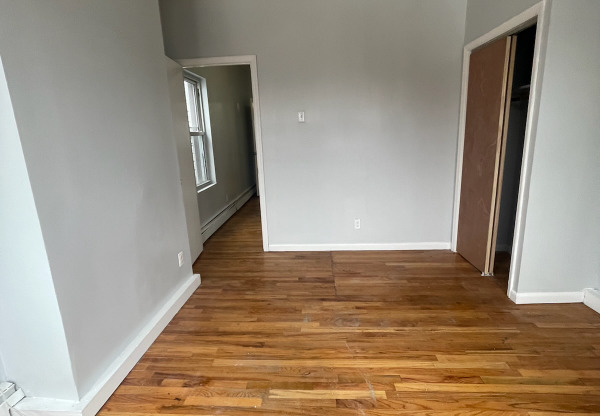 102 ASH ST