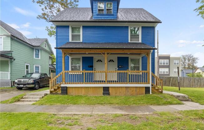 691 JEFFERSON AVE