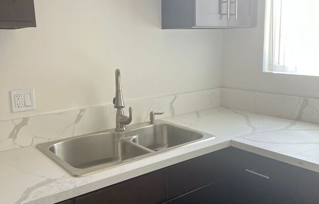 Studio, 1 bath, 300 sqft, $1,600, Unit 2304-11