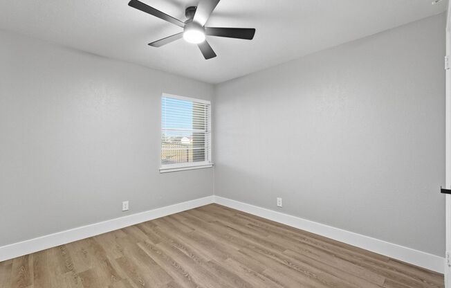 1 bed, 1 bath, 658 sqft, $1,345, Unit 180