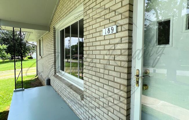 All Brick, 3 Bedroom Ranch in Hendersonville minutes from the Cumberland River and Boat Launch!