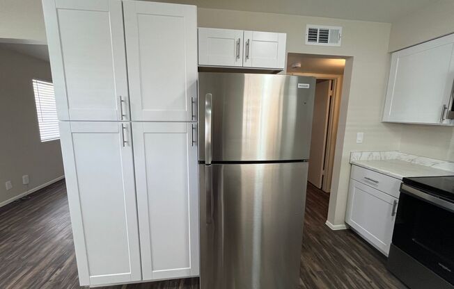 1 bed, 1 bath, 600 sqft, $1,195, Unit A