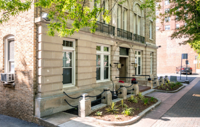 1 bed, 1 bath, $1,095, Unit 215