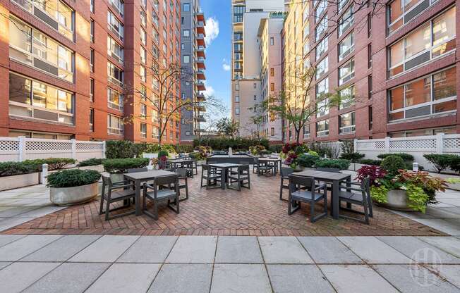 1 bed, 1 bath, 726 sqft, $5,500, Unit S7M