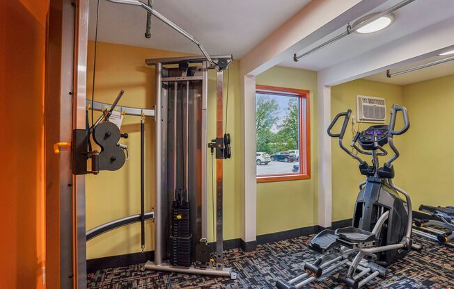 1 bed, 1 bath, 895 sqft, $1,299, Unit 2350-117