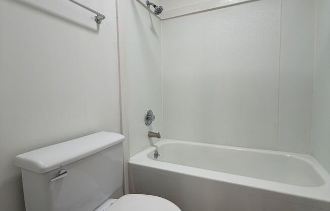 1 bed, 1 bath, 520 sqft, $1,299, Unit 20