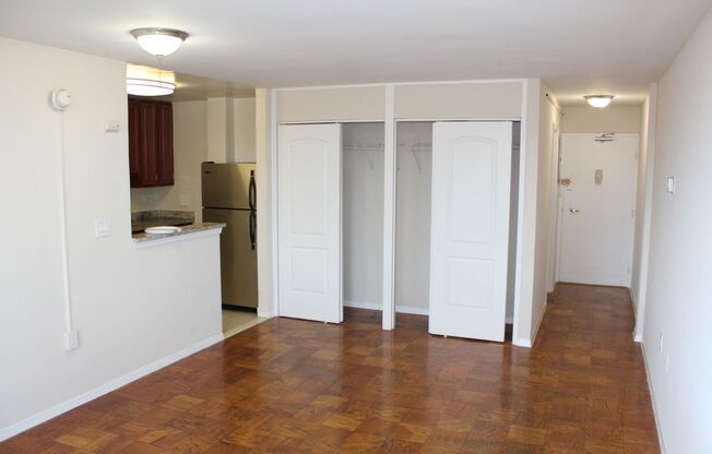 Studio, 1 bath, 389 sqft, $1,775, Unit 1845-403