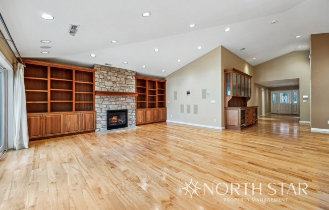 Renovated 1941 Lakefront Classic