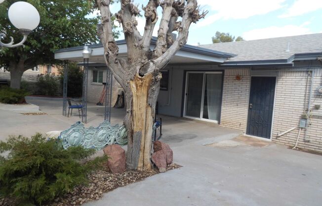 3 beds, 2 baths, $1,550