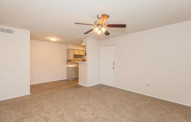 Home - The Range Apartments - Fort Worth, TX