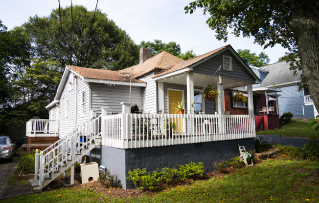 75 MELDON AVE SE