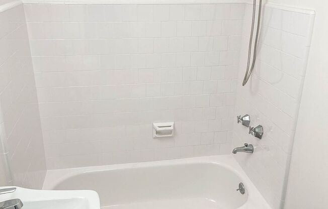 1 bed, 1 bath, 600 sqft, $1,595, Unit 3