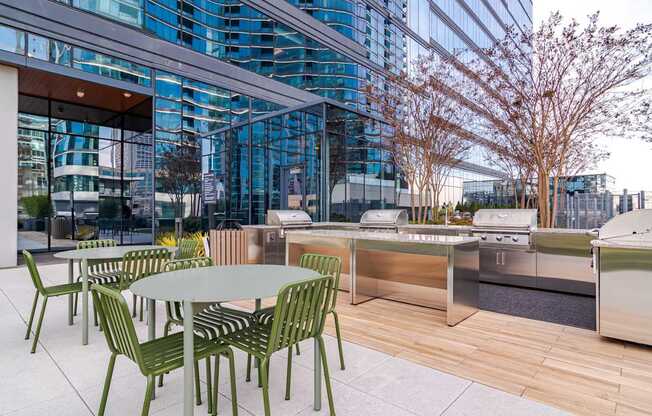Outdoor Grilling Area at 903 Peachtree Apartments in Atlanta, GA 30309