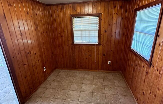 3/1 move in ready! First Month's Rent FREE!