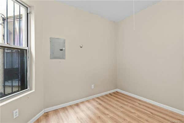 3 beds, 2 baths, 1,215 sqft, $3,500, Unit 1