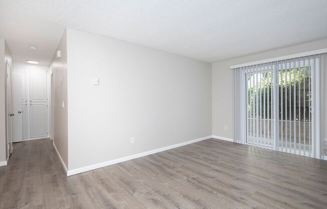 1 bed, 1 bath, 650 sqft, $2,095, Unit A17