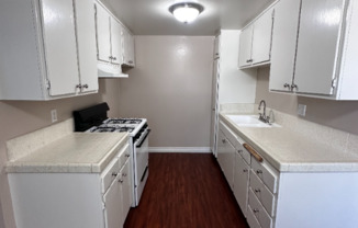 1135 W I ST