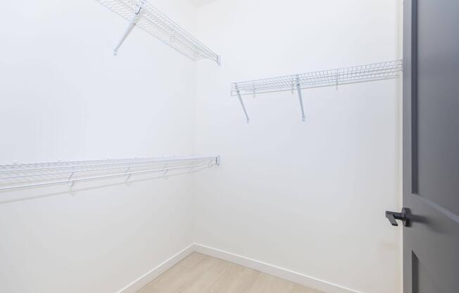 3 beds, 2 baths, 1,330 sqft, $3,100