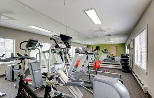 State-of-the-art Fitness Center at Ridgewood Arches Apartments