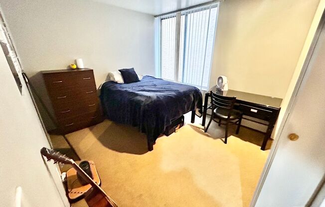 2 beds, 1 bath, 768 sqft, $2,380, Unit 212