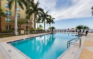 2 beds, 2.5 baths, $1,795, Unit 2825 Palm Beach Blvd #216