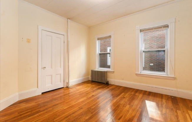 63 ELMWOOD ST