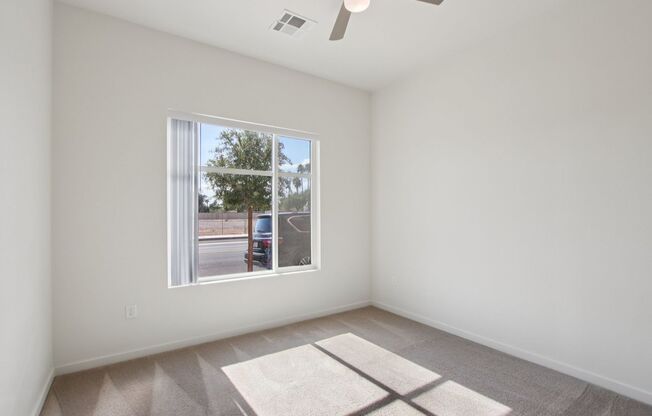 2 beds, 2 baths, 1,161 sqft, $2,260