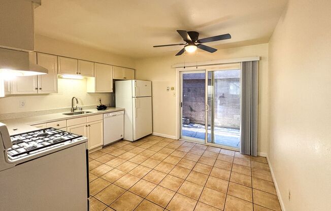 Available Spacious Apartments at H Street, Antioch, CA