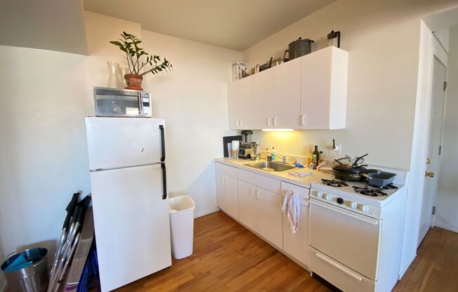 1 bed, 1 bath, 550 sqft, $1,695, Unit 5959-301