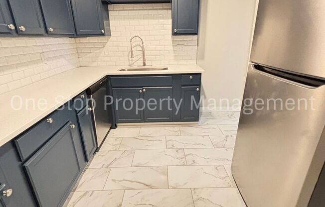 Beautiful 3 Bedroom 2 Bathroom in Kansas City!