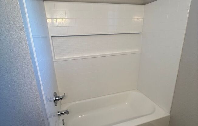 Studio, 1 bath, 520 sqft, $675, Unit 2723-101