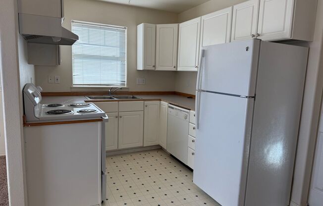 1 bed, 1 bath, 700 sqft, $1,695, Unit 3