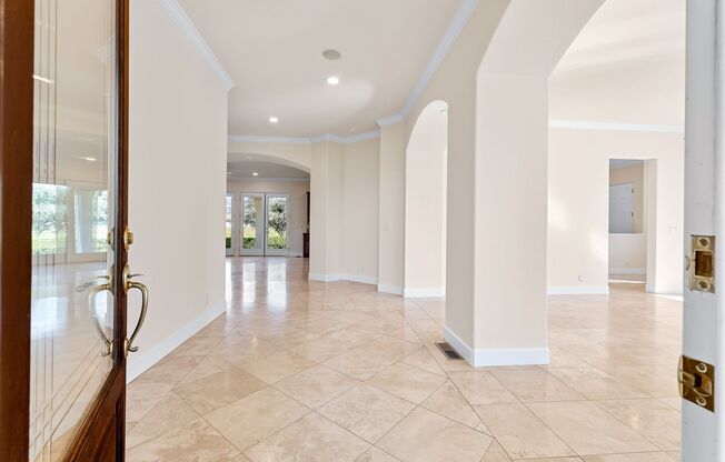 Monticello Road Home with Scenic Vineyard Views