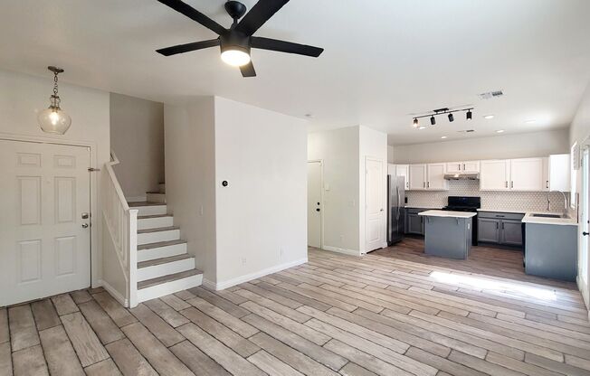 3791 Lodina Ct - 3 bedrooms, 2.5 bathrooms, 1520 SQFT