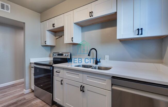 227 SE 13 ST