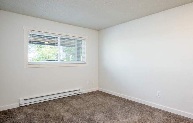 Arlo on 10th |Bedroom