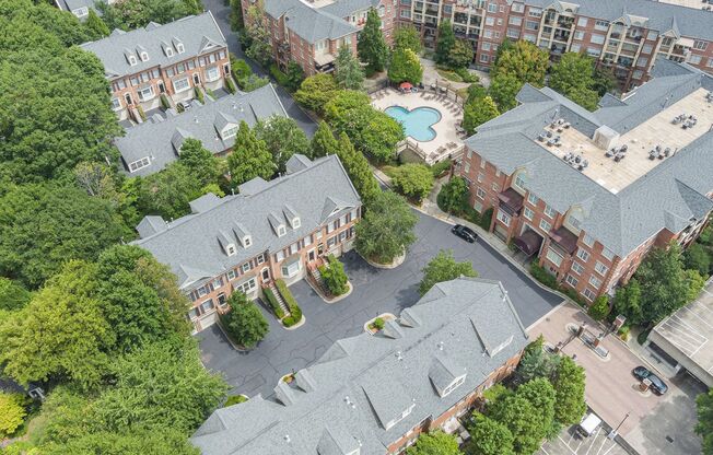Luxury Townhome Where Midtown Meets Buckhead