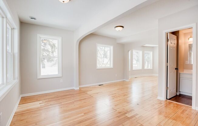 COMPLETELY UPDATED 2 BEDROOM