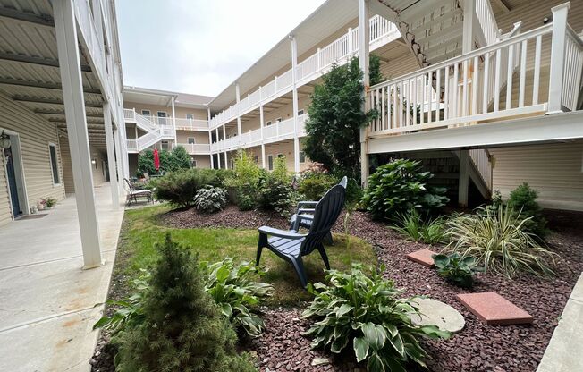 Bath View Condo with Covered Deck, 1.5 baths, & Washer/Dryer