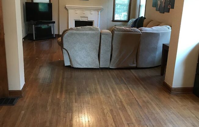 Foley - 1373 Eastview